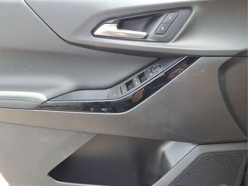 New 2026 Chevrolet Equinox LT w/ Midnight Edition FWD image 13