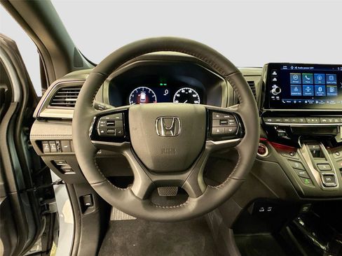 New 2026 Honda Odyssey Sport-L image 11