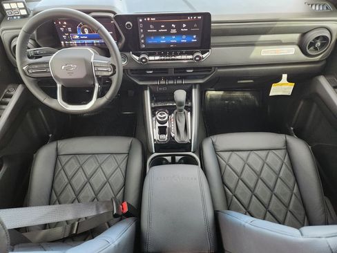 New 2026 Chevrolet Colorado Trail Boss AWD/4WD image 17