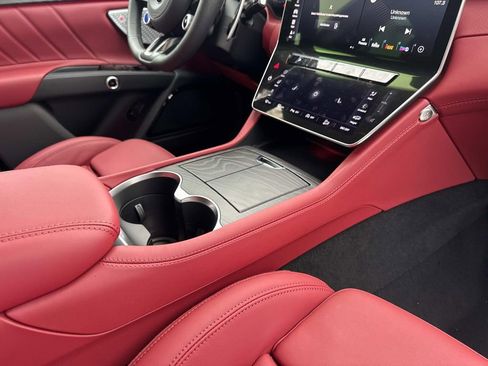 New 2026 Maserati Grecale Modena image 25