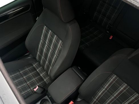 Used 2011 Volkswagen GTI 2-Door FWD image 19
