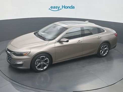 Used 2024 Chevrolet Malibu LT image 22