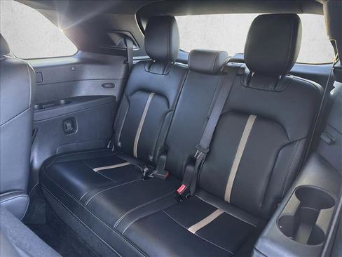 Used 2025 MAZDA CX-90 3.3 Turbo S w/ Premium Package AWD/4WD image 19