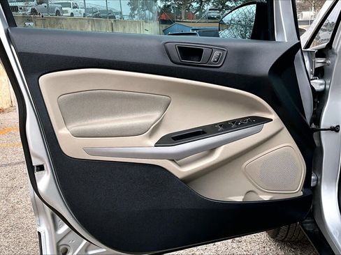 Used 2021 Ford EcoSport S image 22