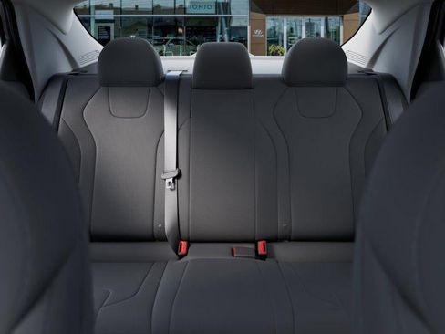 New 2026 Hyundai Elantra SE image 12