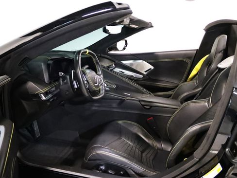 Used 2021 Chevrolet Corvette Stingray Premium Conv w/ Battery Protection Package image 43