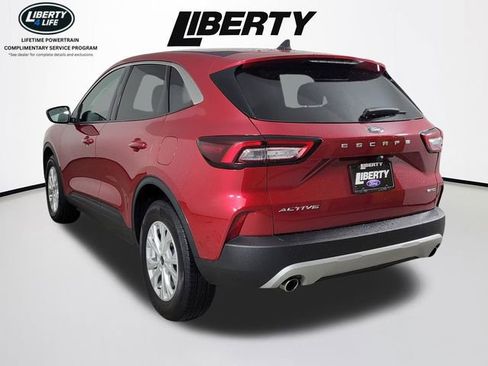 Used 2023 Ford Escape Active image 5
