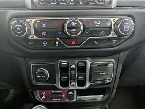 Used 2023 Jeep Gladiator Mojave w/ LED Lighting Group image 20