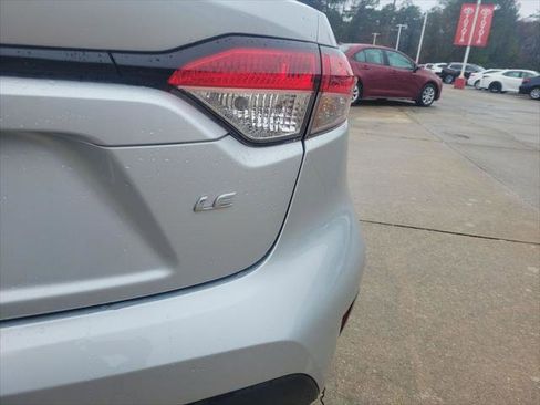 Certified 2024 Toyota Corolla LE image 7