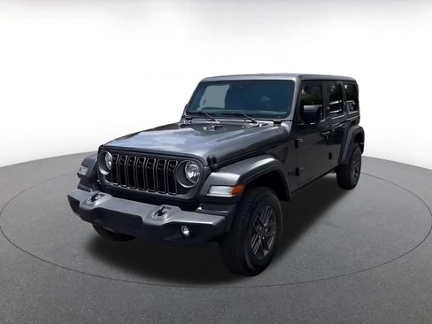 Used 2025 Jeep Wrangler Unlimited Sport AWD/4WD image 6
