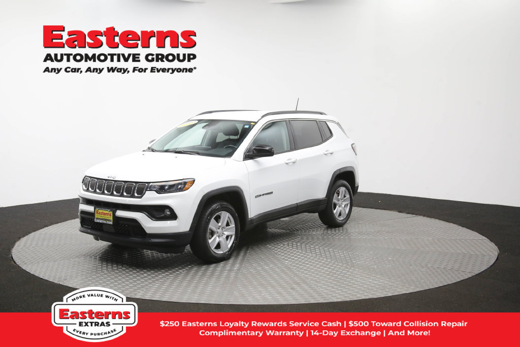 Used 2022 Jeep Compass Latitude w/ Convenience Group AWD/4WD image 56