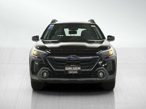 Used 2023 Subaru Outback Premium AWD/4WD image 8