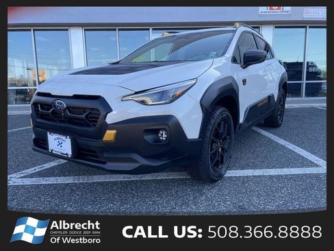Used 2025 Subaru Crosstrek 2.5i Wilderness AWD/4WD image 1
