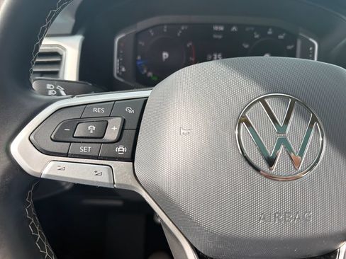 Certified 2023 Volkswagen Atlas SE w/ Panoramic Sunroof Package AWD/4WD image 13