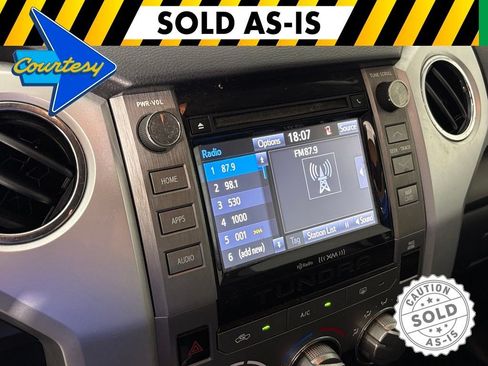 Used 2018 Toyota Tundra SR5 w/ SR5 Upgrade Package AWD/4WD image 25