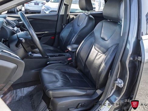 Used 2018 Ford Focus Titanium image 22