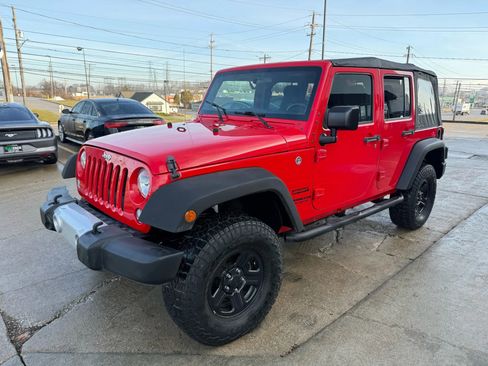 Used 2017 Jeep Wrangler Unlimited Sport image 5