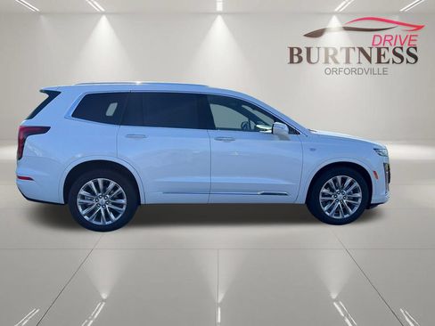 Certified 2024 Cadillac XT6 Premium Luxury w/ LPO, Floor Liner Package AWD/4WD image 9