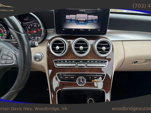 Used 2016 Mercedes-Benz C 300 4MATIC Sedan image 25