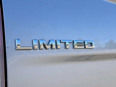 Used 2014 RAM 1500 Limited image 51