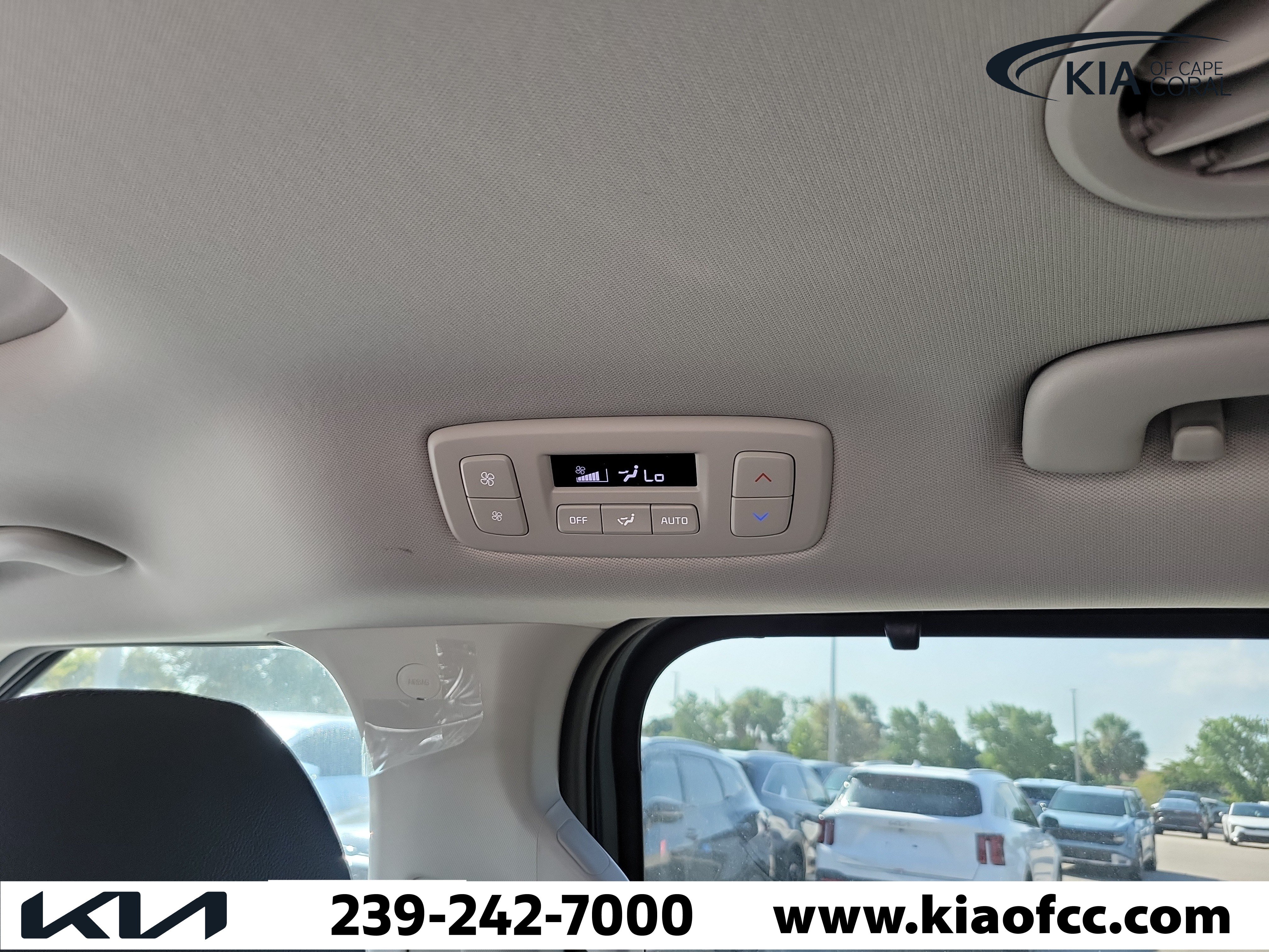 New 2027 Kia Carnival SX Prestige FWD image 15