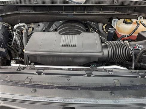 Used 2022 Chevrolet Tahoe RST w/ Luxury Package image 27