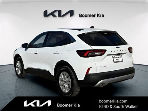 Used 2024 Ford Escape Active image 7