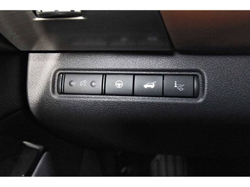 Used 2024 Nissan Pathfinder Platinum w/ Cargo Package image 19