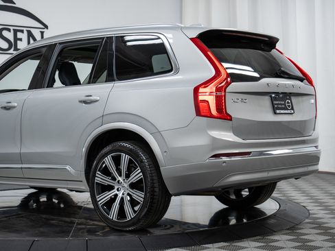 Used 2024 Volvo XC90 T8 Plus w/ Protection Package Premier image 29