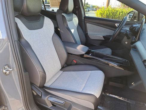 Certified 2023 Volkswagen ID.4 2WD image 10