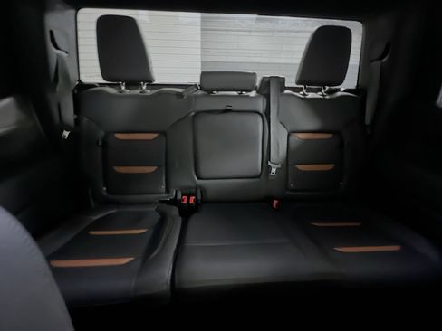 Used 2021 GMC Sierra 1500 AT4 image 31