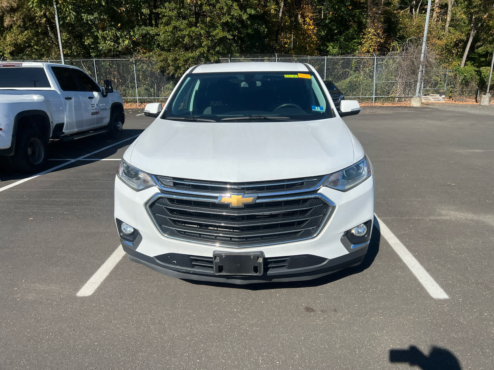Used 2018 Chevrolet Traverse LT FWD image 1