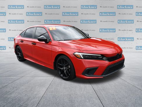 Used 2022 Honda Civic Sport image 3