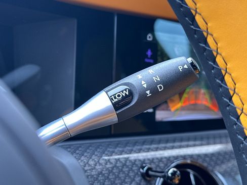 Certified 2025 Rolls-Royce Ghost Black Badge image 21