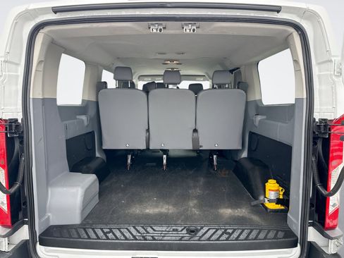 Used 2017 Ford Transit 150 XL image 19