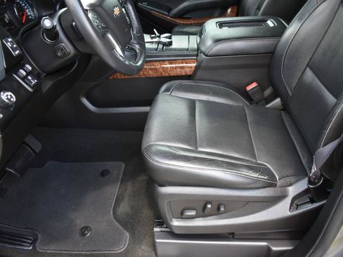 Used 2017 Chevrolet Tahoe Premier RWD image 24