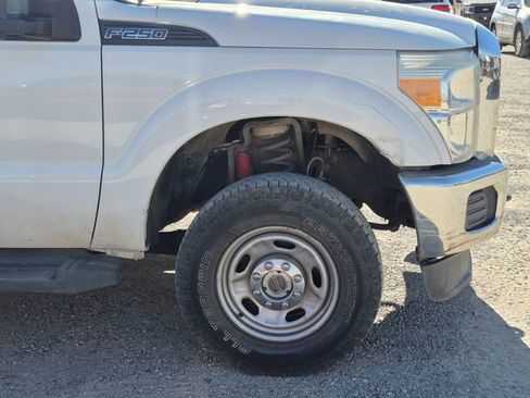 Used 2016 Ford F250 XL w/ XL Appearance Package image 5