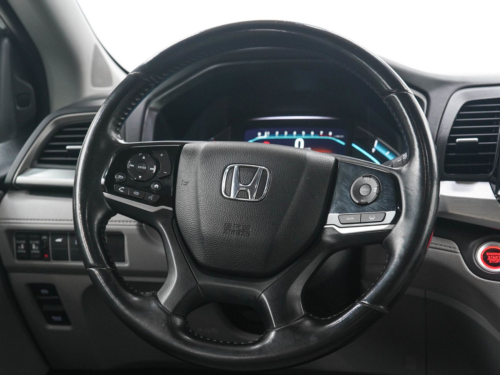 Used 2018 Honda Odyssey EX-L image 18
