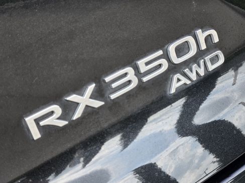 Used 2023 Lexus RX 350 w/ Cold Area Package AWD/4WD image 18