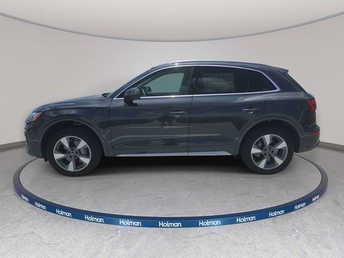 Used 2023 Audi Q5 Premium w/ Convenience Package AWD/4WD image 11