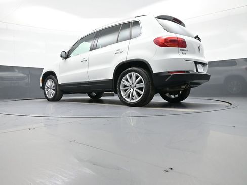 Used 2015 Volkswagen Tiguan SE image 30