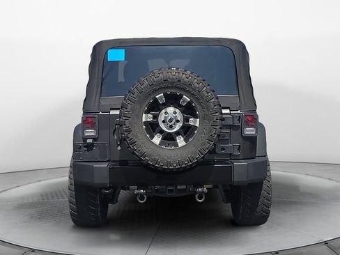 Used 2014 Jeep Wrangler Sport AWD/4WD image 4