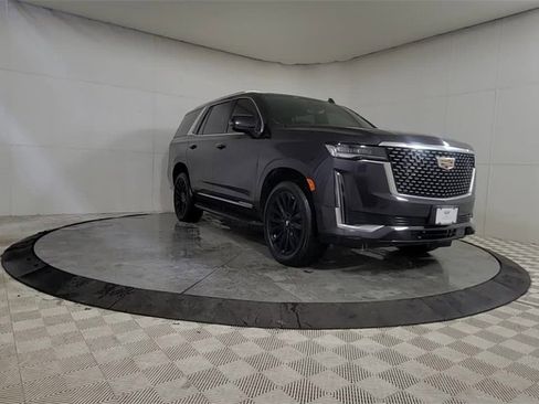 Used 2023 Cadillac Escalade Premium Luxury w/ LPO, Floor Liner Package image 2