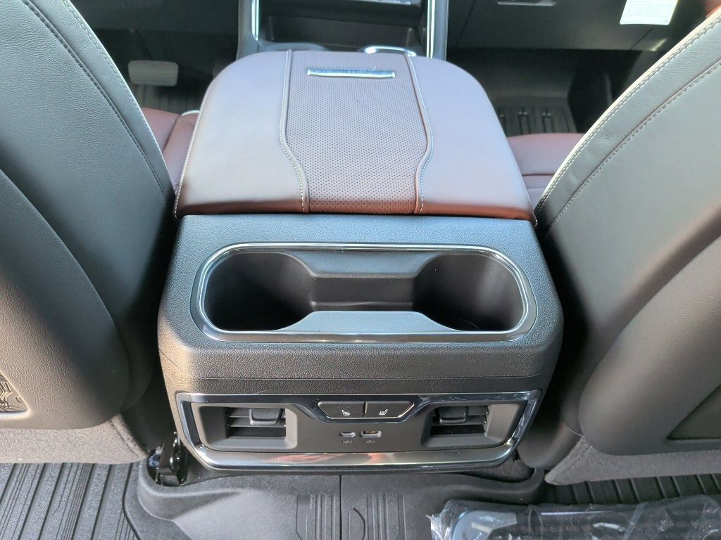 New 2026 GMC Sierra 2500 Denali Ultimate AWD/4WD image 42