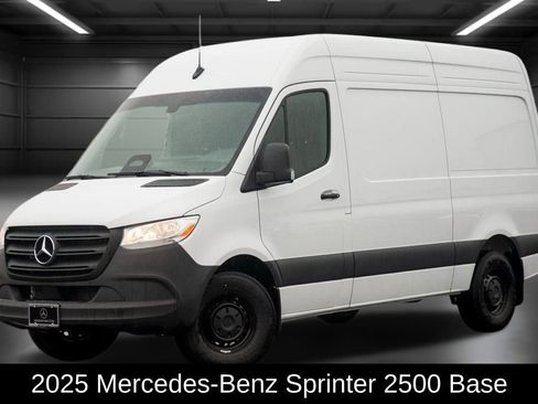Used 2025 Mercedes-Benz Sprinter 2500 image 1