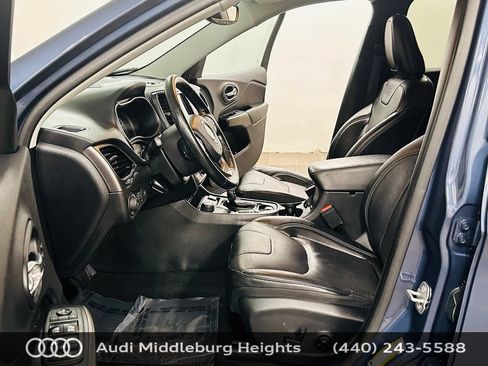Used 2020 Jeep Cherokee Limited AWD/4WD image 11