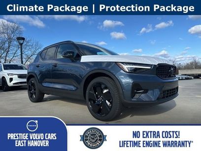 New 2026 Volvo XC40 B5 Ultra w/ Climate Package