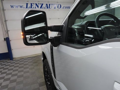 Used 2025 Ford F250 Platinum w/ FX4 Off-Road Package image 77