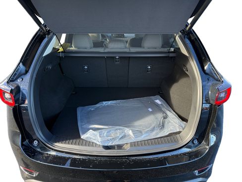 New 2025 MAZDA CX-5 AWD 2.5 S w/ Preferred Package image 17