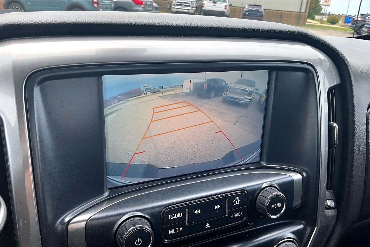 Used 2017 Chevrolet Silverado 1500 LT w/ LT Eassist Package AWD/4WD image 29